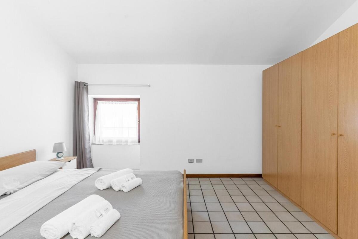 Downtown Peschiera, Easy With Wi-fi And Parking Appartement Peschiera del Garda